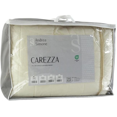 Andrea Simone carezza